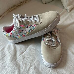 FILA Boarder FX1 Multi White Sneakers Skater Shoes Ladies size 9.5 low top